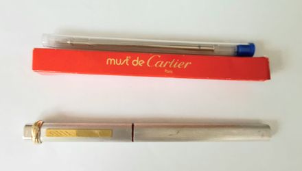 Must By Cartier Pen. Normal Tear And Wear