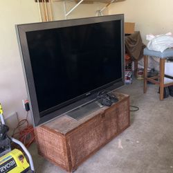 TV And Apple Tv 3rd Gen