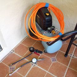 8 Gallon Compressor With 25 Foot Hose