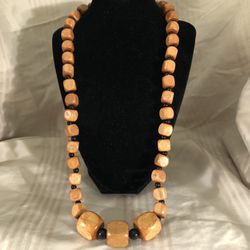 Vintage Square Wood Beads With Black Bead Spacers Great Condition Necklace 