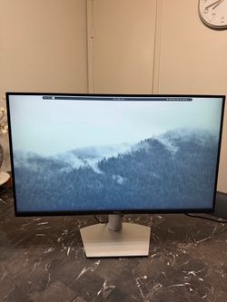 Dell Monitor - Amazing Condition