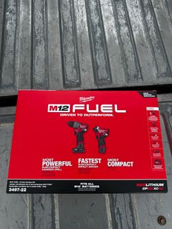 Milwaukee M12 drill and impact kit