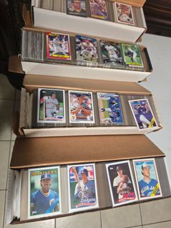 Vintage sport Cards futboll American baseball  basketball soccer hokey  no complit set