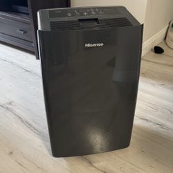 Dehumidifier HISENSE 70 Pint