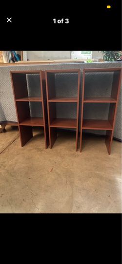 Set of 3 Small Wood Cube Shelves