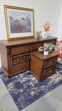 ANTIQUE DRESSER SET $250