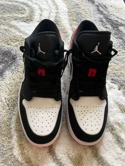 Air Jordan Low OG ‘Black Toe’ 9.5