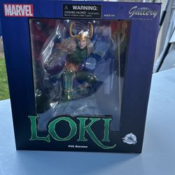 Disney diamond select collector loki
