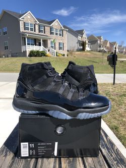 Jordan 11 Cap and Gown