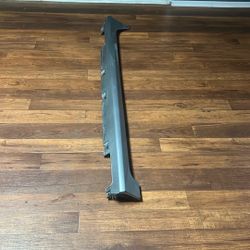 2017 Honda Accord - Garnish Assembly R Side 2017 Honda Accord  Rocker Molding 71800-T2F-A01ZT)