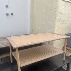 Wicker Table 