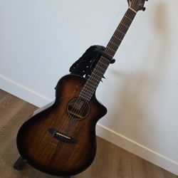 Breedlove Acoustic Koa Wood 6 String