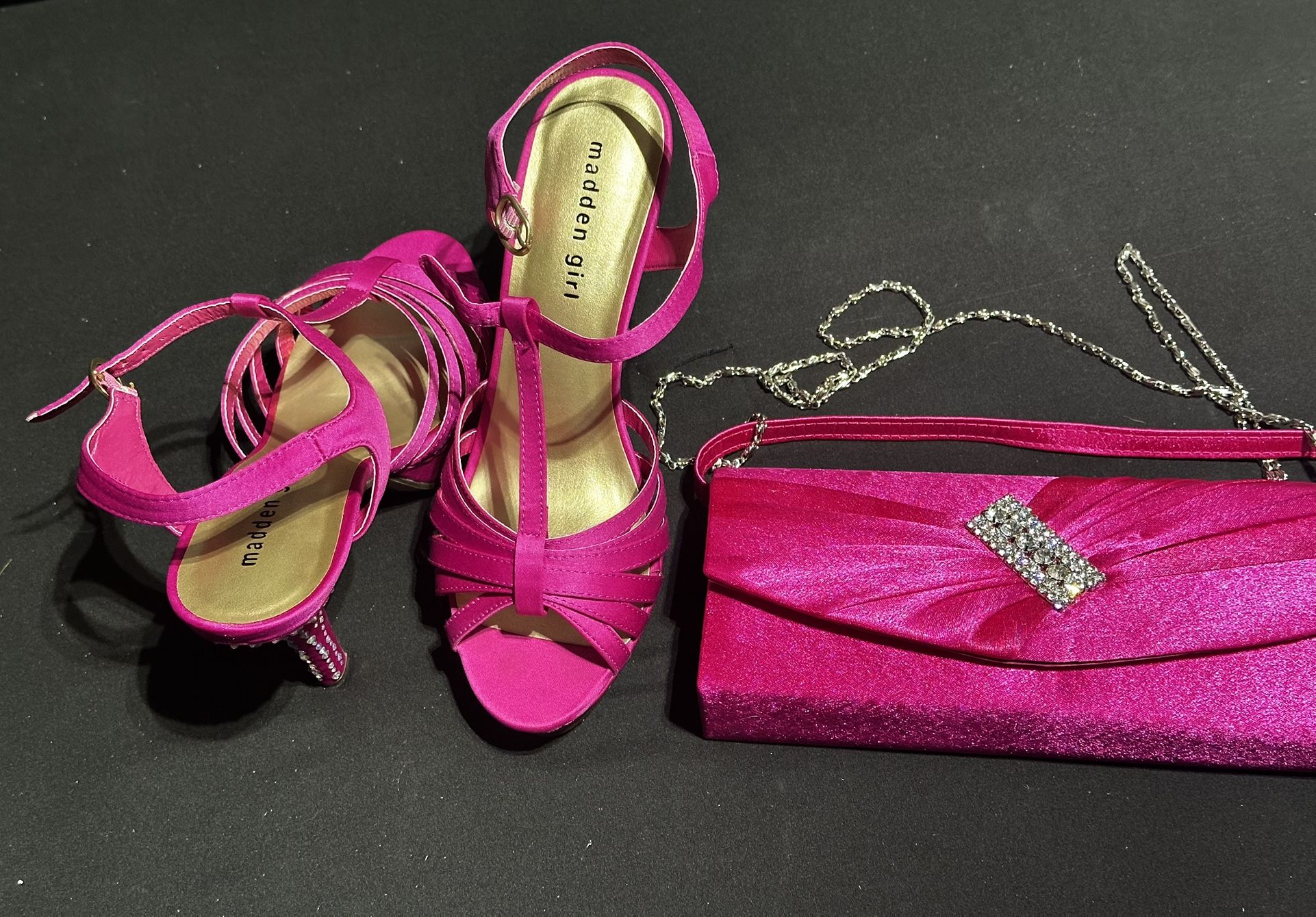 Fuchsia Heels And Handbag 