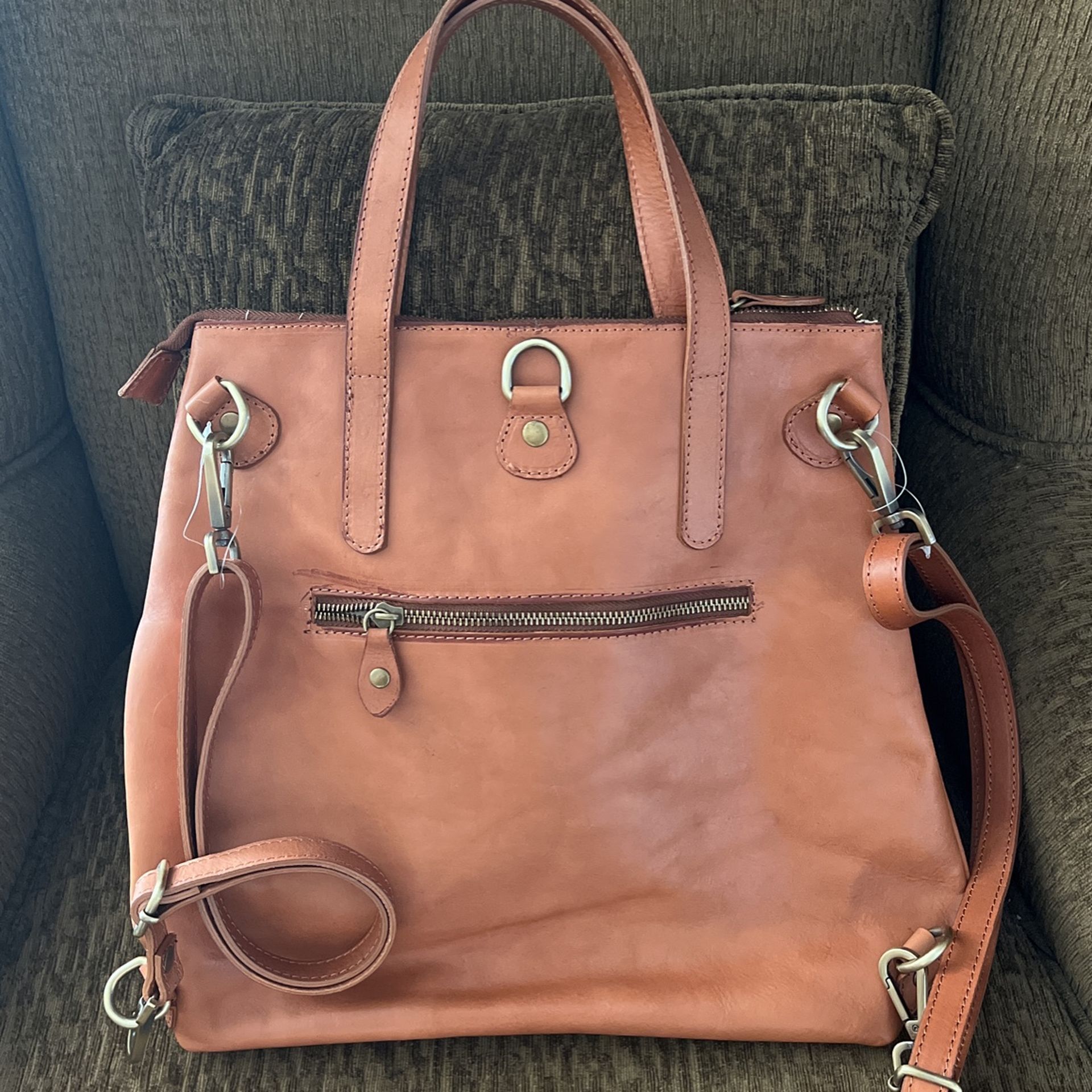 I medici hot sale purse backpack