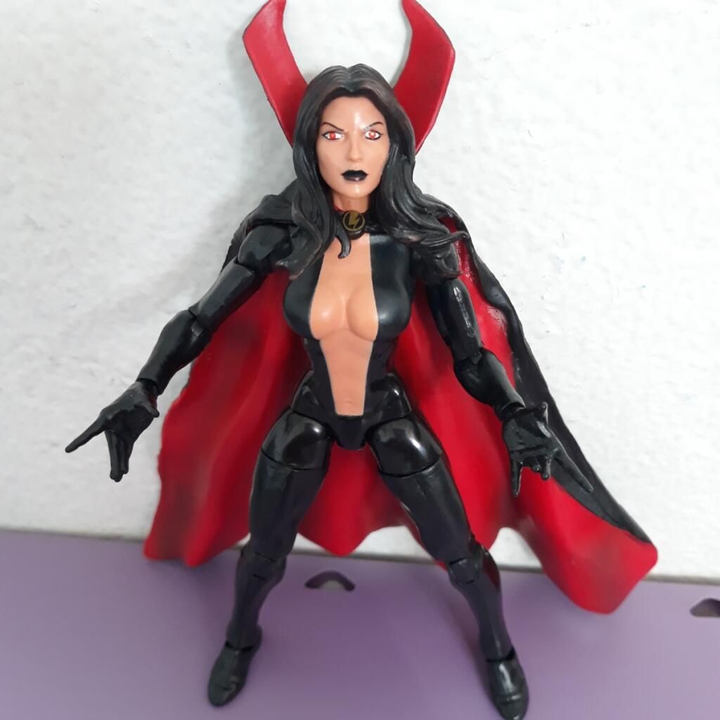 Marvel Legends Satana