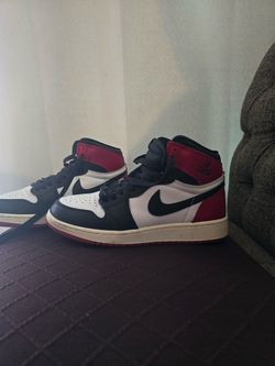 Zapatos Jordan size : 5.5 Y or 7 W