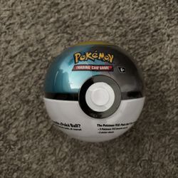 Pokeball Tin Q4