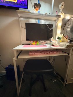 White desk