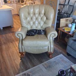 LA Z BOY RECLINER