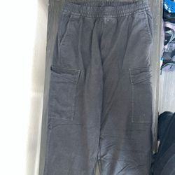 Uniqlo Black Cargo Jogger Pants – Men’s Wide Fit