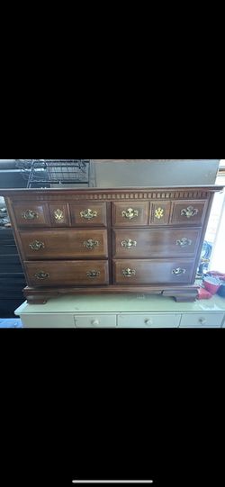 Wood Dresser 6 Drawers