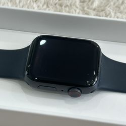 Apple Watch SE