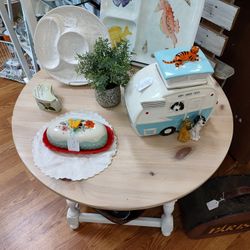Vintage Ethan Allen Side Table