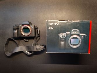 Sony Alpha a7 III Mirrorless Camera