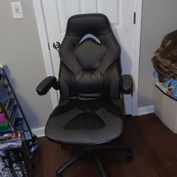 Office Chair/Gaming Chair
