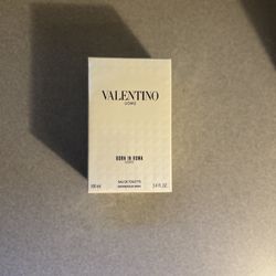 Valentino Born In Roma Ivory