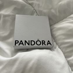 pandora bracelet 