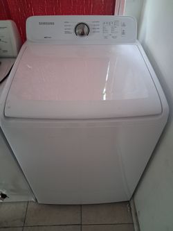 Samsung Washing Machine LIKE NEW!