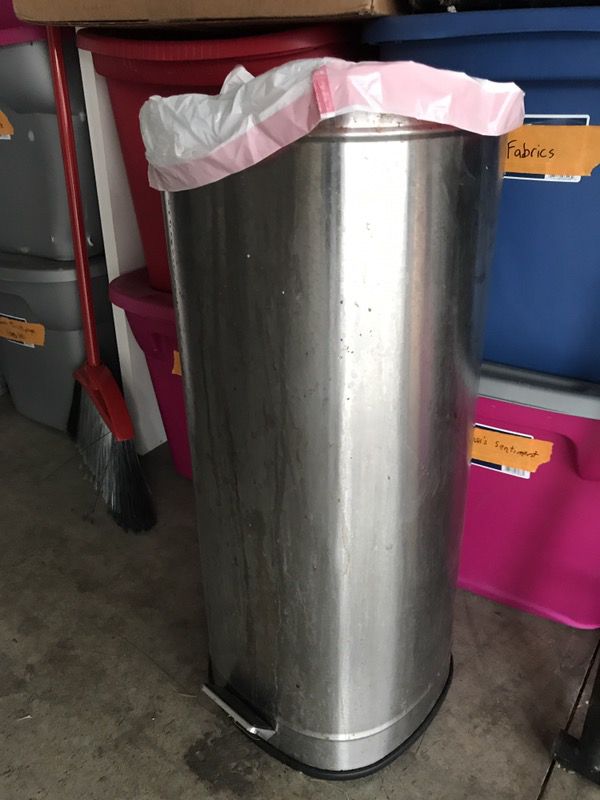 Trash Can Missing Lid For Sale In Garden Grove Ca Offerup