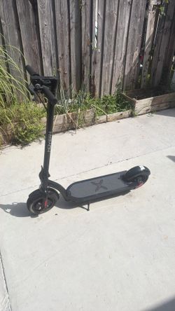 Electric scooter NEEDS NEW BATTERY