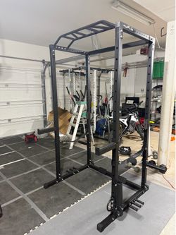 NEW Power Rack Squat Rack.