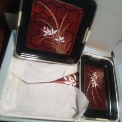 Japanese Vintage 3 Pc Nested Lacquerware Tray Set Hand Decorated "Kyoto Flowe