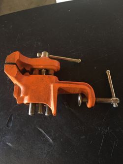 Pony vise