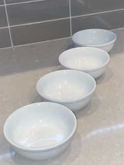Crate & Barrel Set Of 4 White Bowls W5.6”