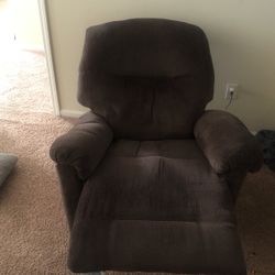 Two Recliners. $215 For The Both Of Them. Lowest I’ll Take Is 200