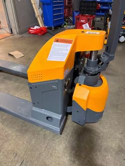 Open-box Electric Walkie Pallet Truck A-102901 | 3,300 lb Capacity