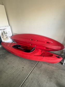 2 Lifetime Charger 100 Sit-In Kayaks / crossbar roof rack