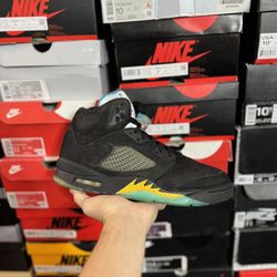 Jordan Aqua 5s size 9.5 USED 