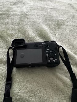 Sony A6500 with Zeiss Lens Complete Kit