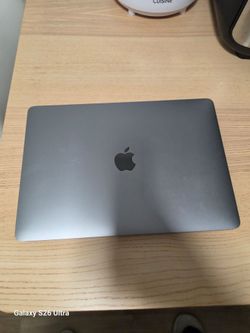 Apple MacBook Pro
(13-inch, 2020 (For Parts )