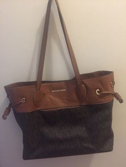 Authentic Michael Kors purse