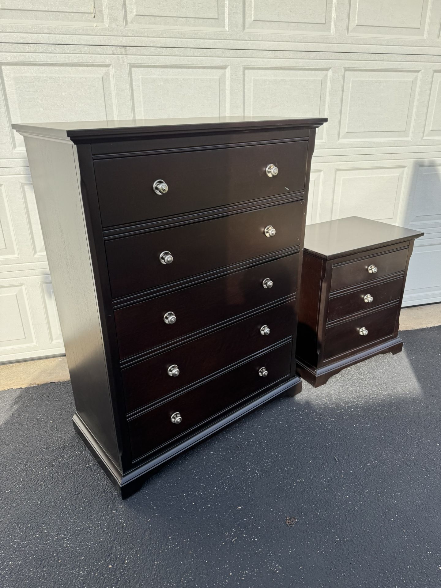 Dark Brown Dresser & Nightstand 
