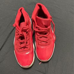 Jordan 11s