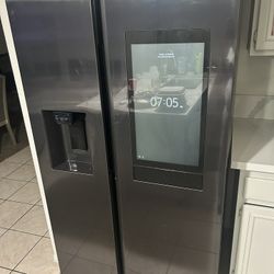 Samsung Smart Refrigerator 