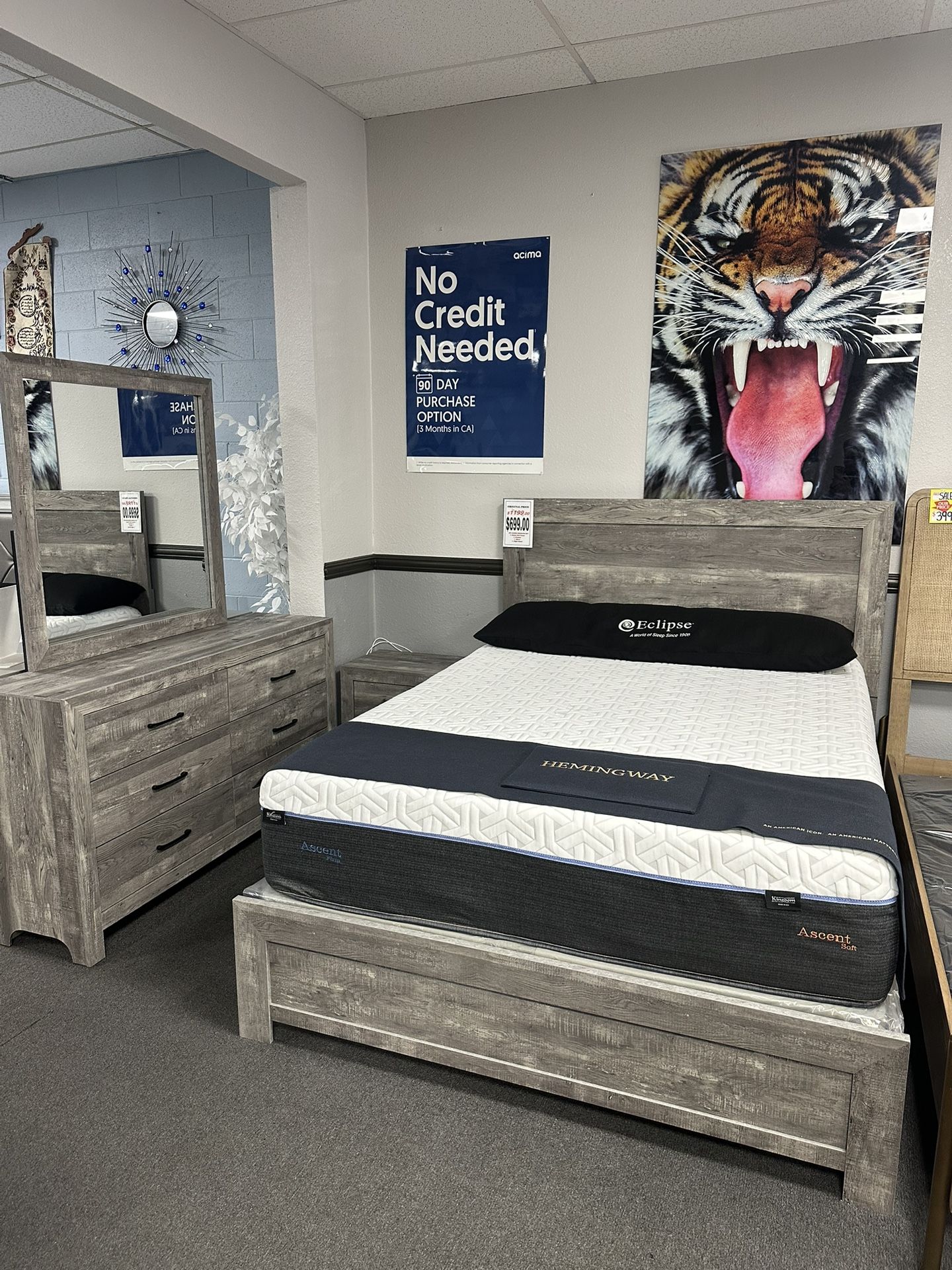 4PC Queen Bedroom Set