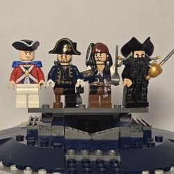 4 Lego Pirates of the Caribbean Minifigs